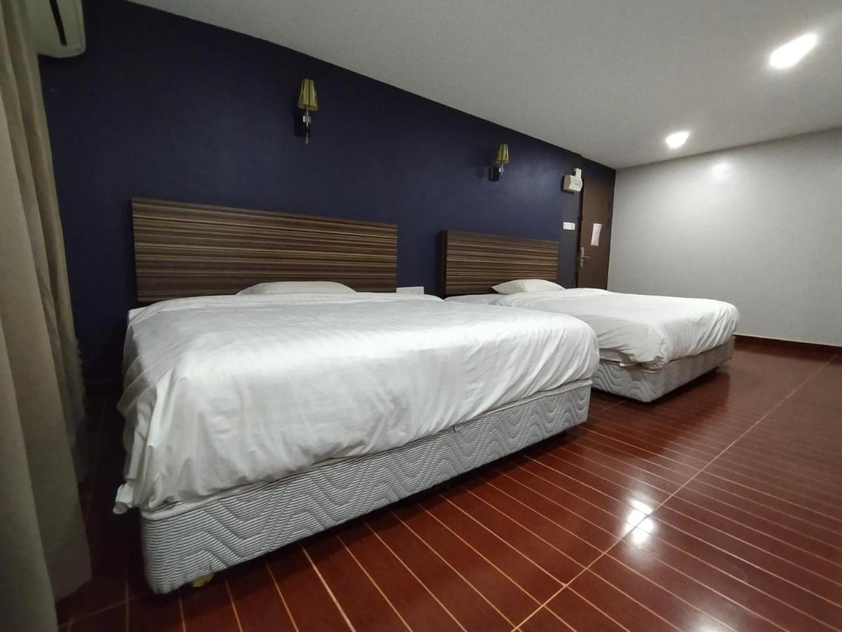 OYO 90248 Kapitan Inn Bintulu Bagian luar foto