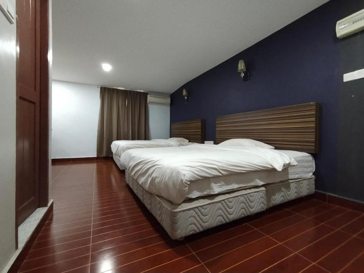 OYO 90248 Kapitan Inn Bintulu Bagian luar foto